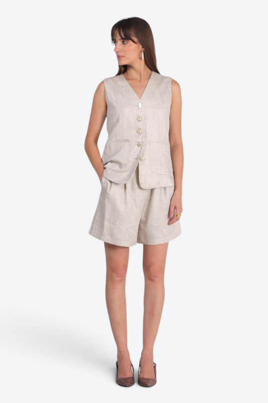 Key Detail Vest & shorts set