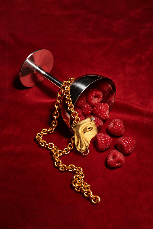 SCULPTED EYE CHAIN NECKLACE